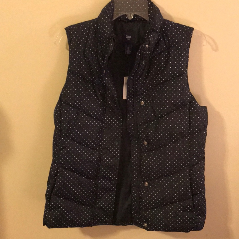 Gap Vest NWT
